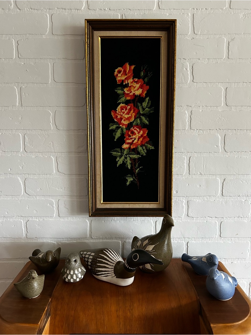 Magnifique vintage cadre petits-points Roses